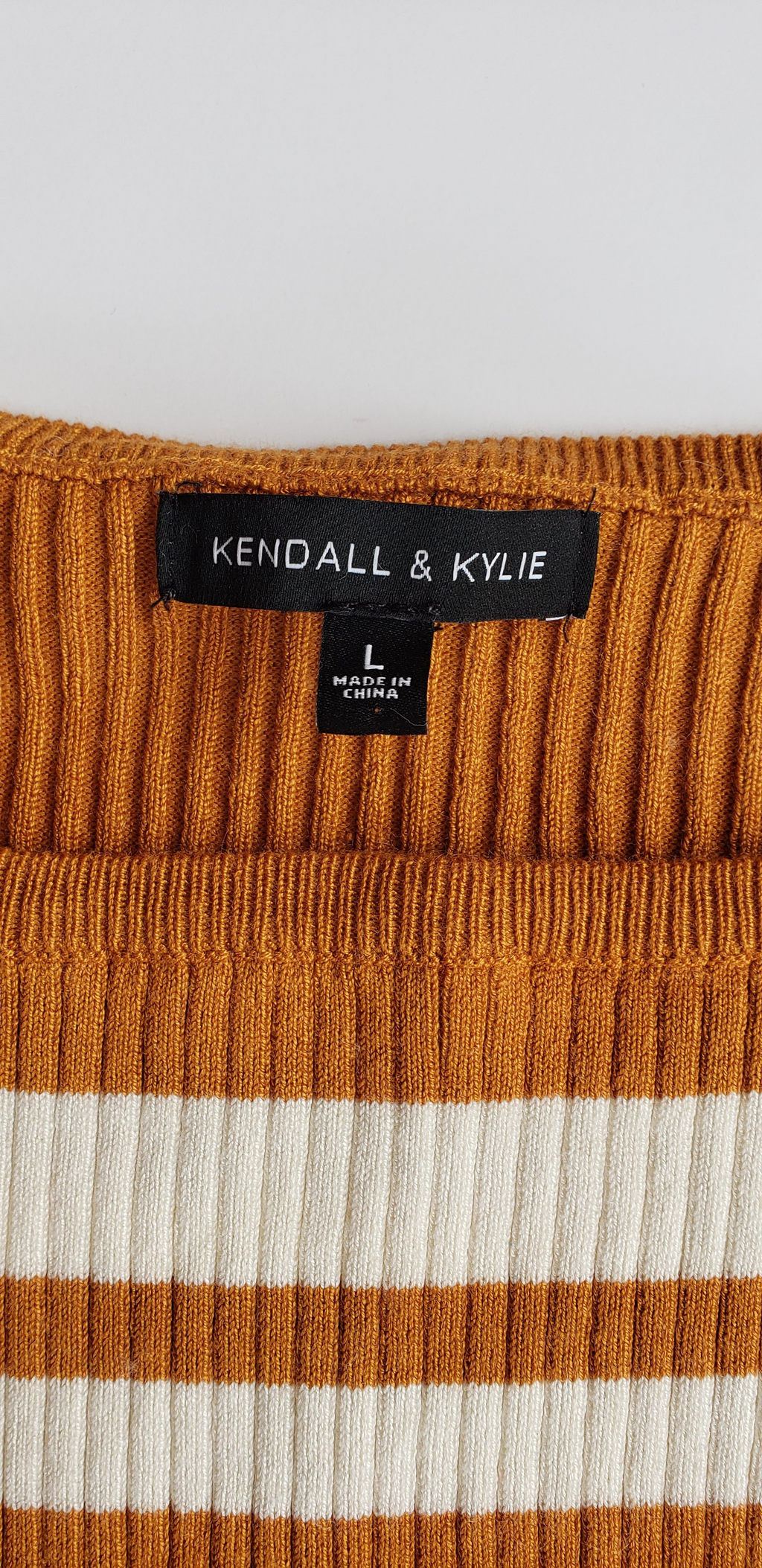 90s-Inspired Mustard & Cream Scoop Neck Ribbed Top