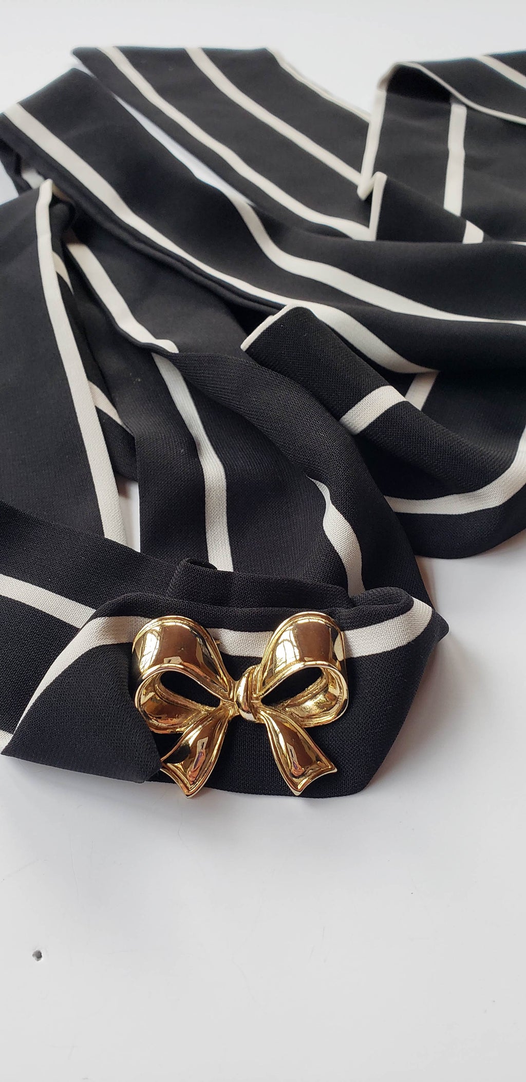 Black & White Striped Skinny Neck Tie w/Vintage Brooch