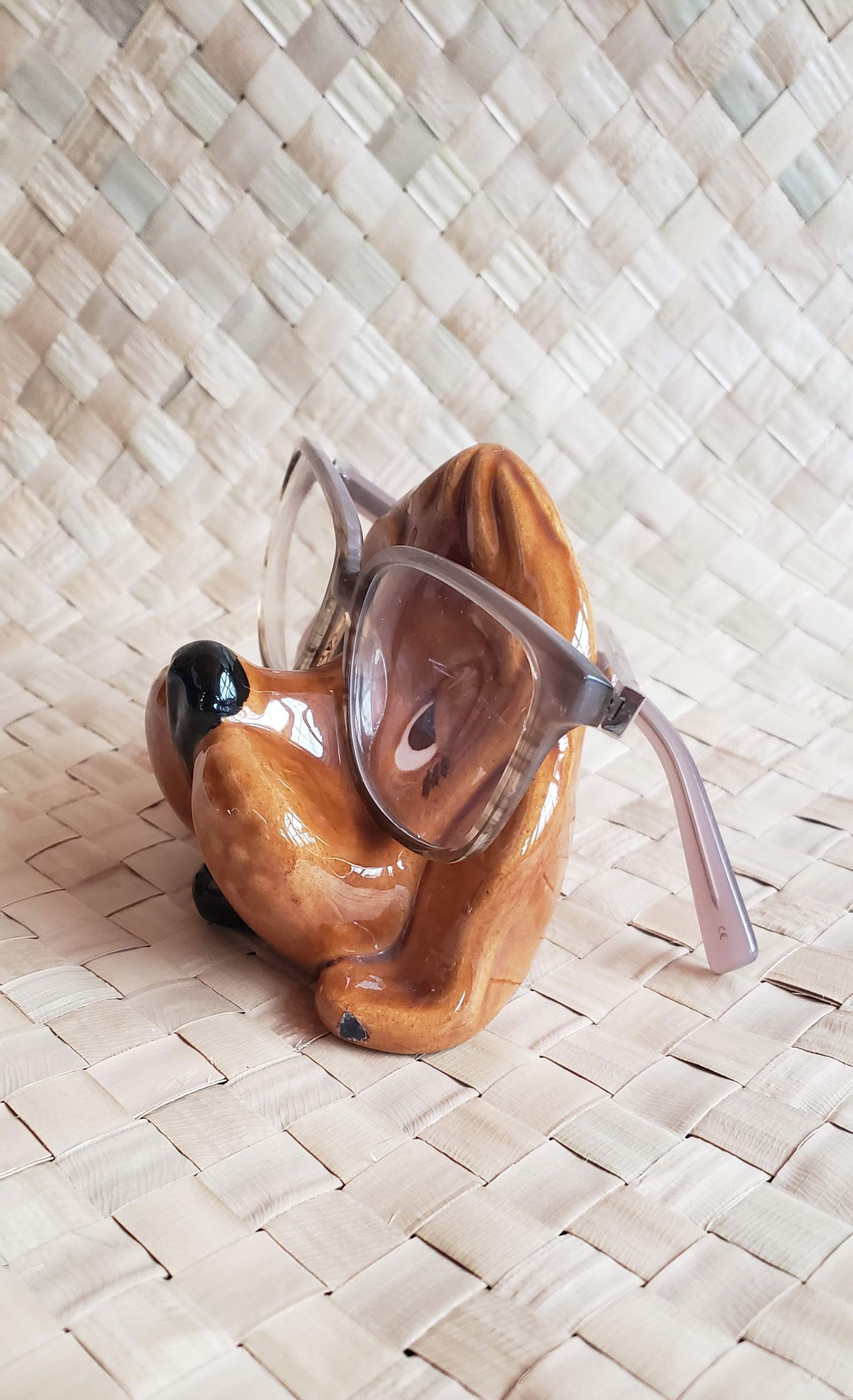 Vintage 70s Droopy Dog Glasses Holder