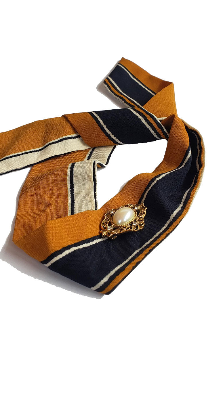 Striped Skinny Neck Tie w/Vintage Brooch