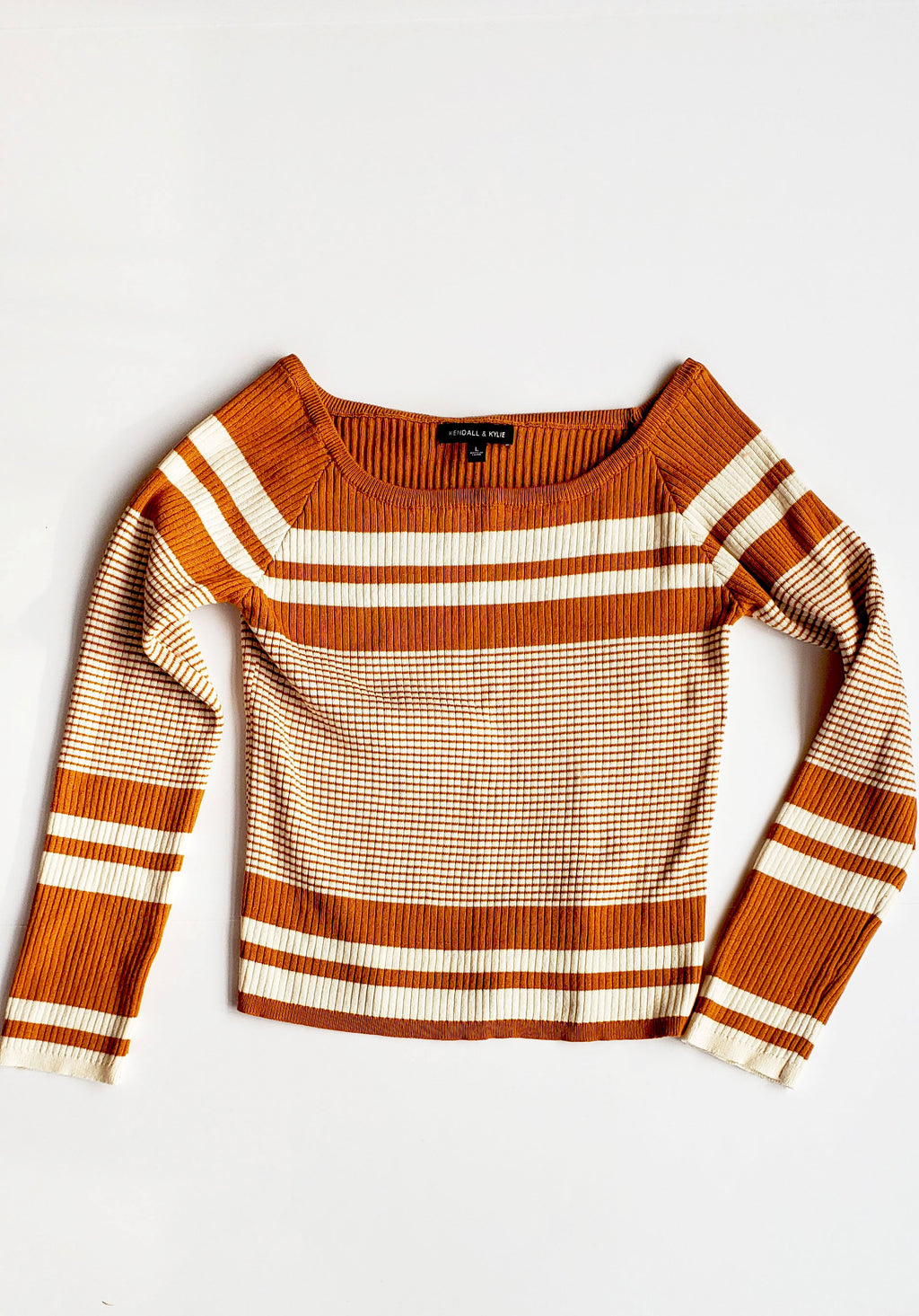 90s-Inspired Mustard & Cream Scoop Neck Ribbed Top