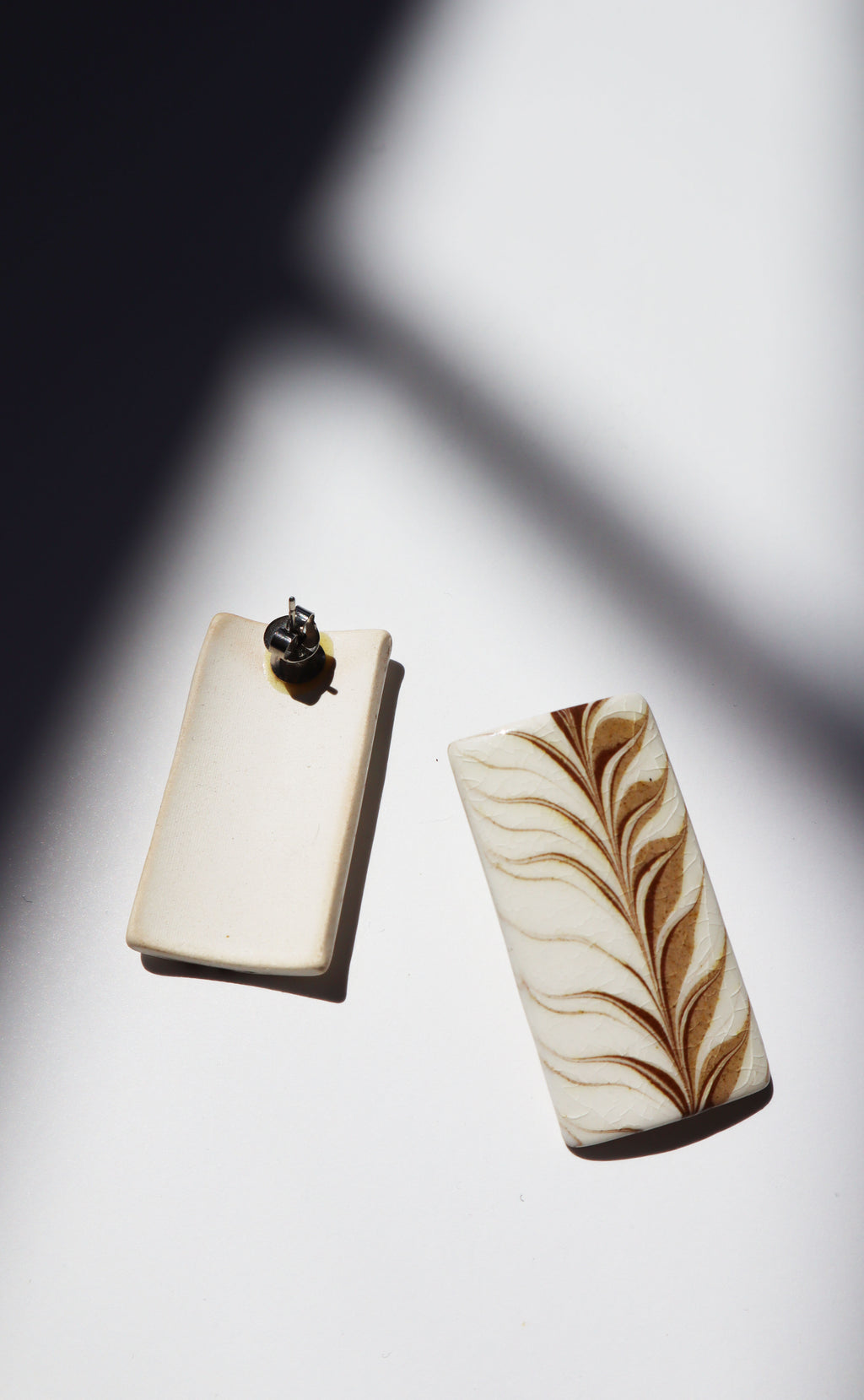 Vintage Creamy Gold Ceramic Glazed Earrings