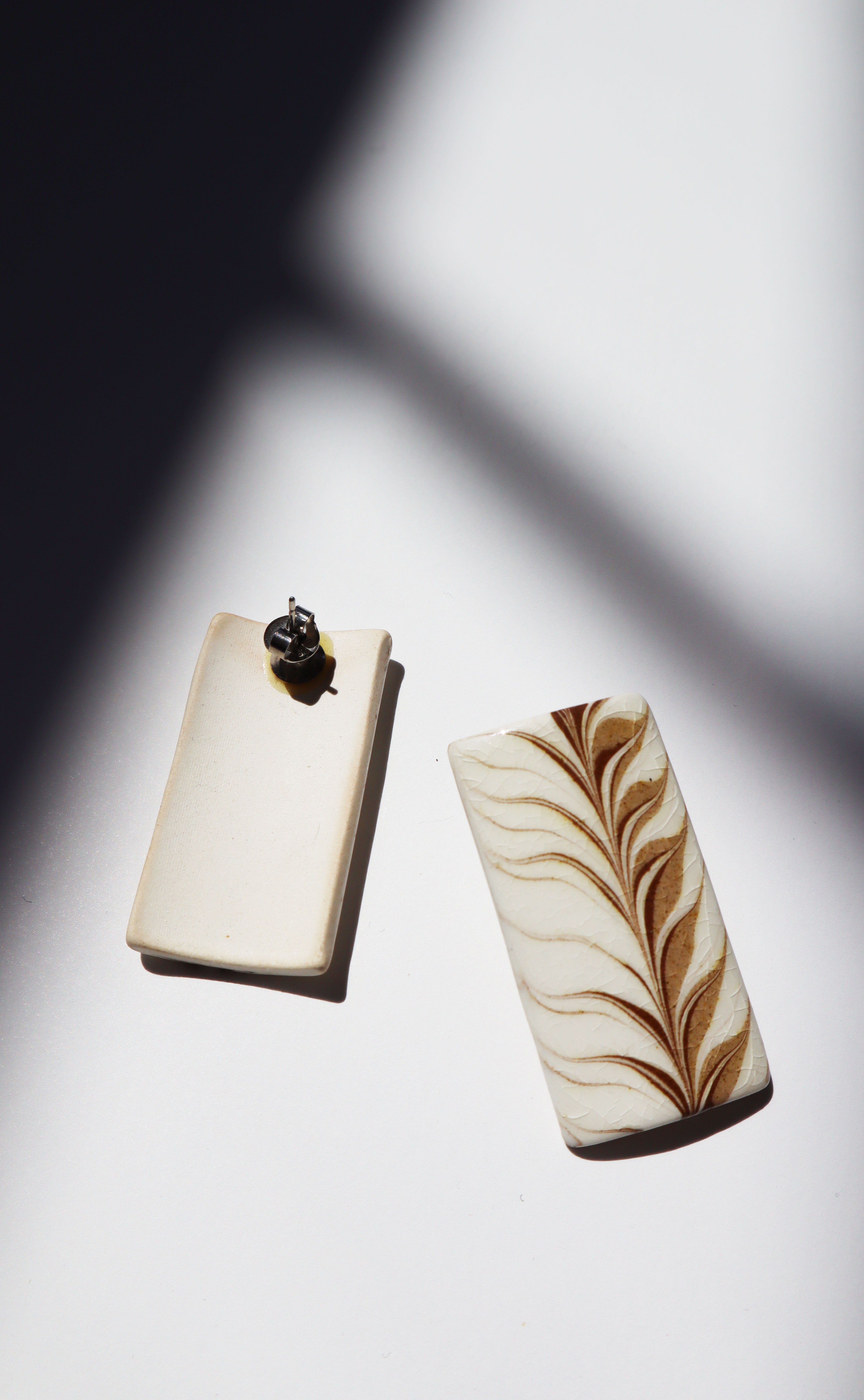 Vintage Creamy Gold Ceramic Glazed Earrings