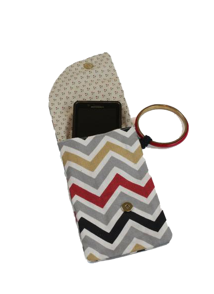 Dream Team Wristlet - Grey/Gold Chevron