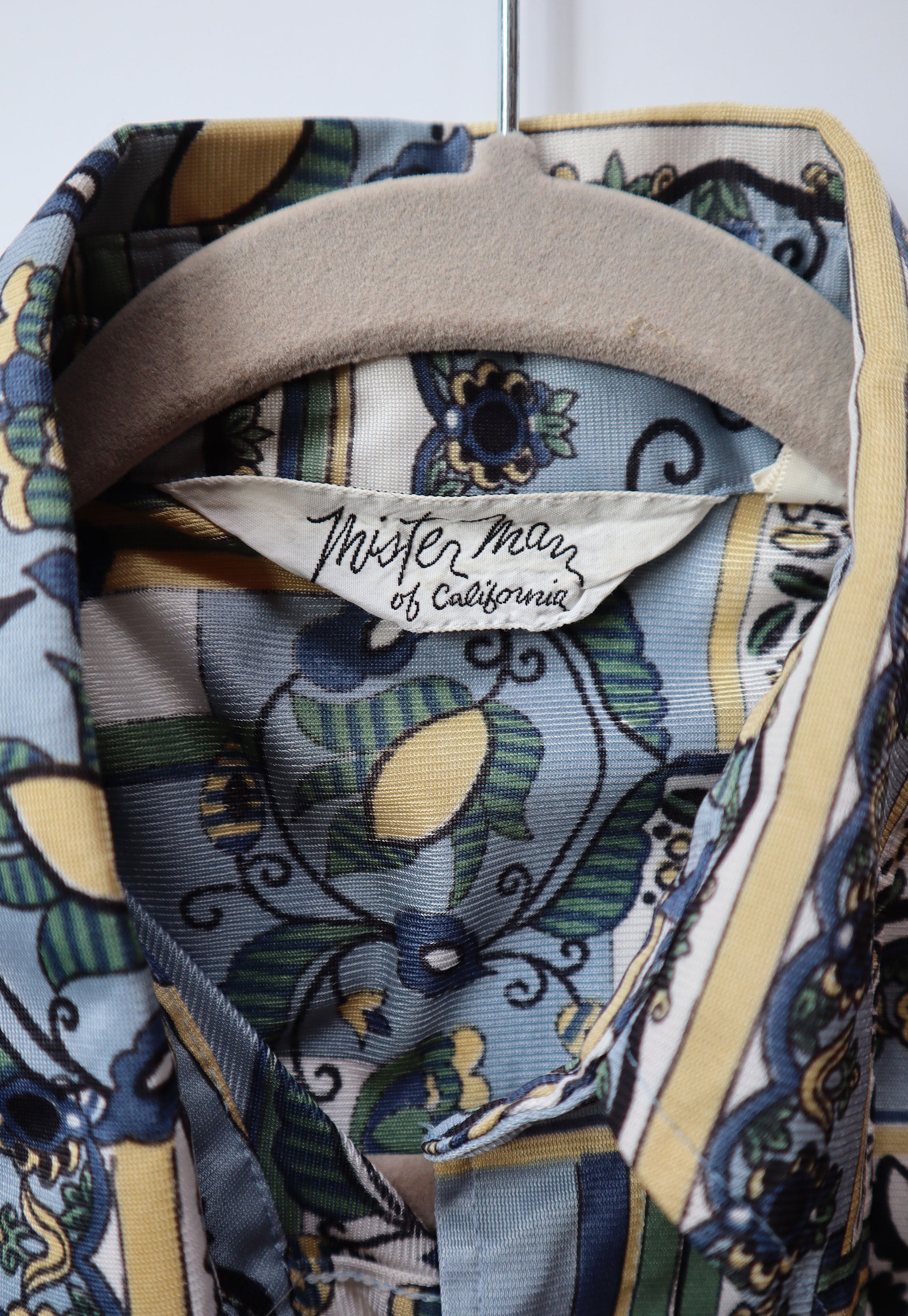 Vintage Mister Man of California 70s Hippy Button up