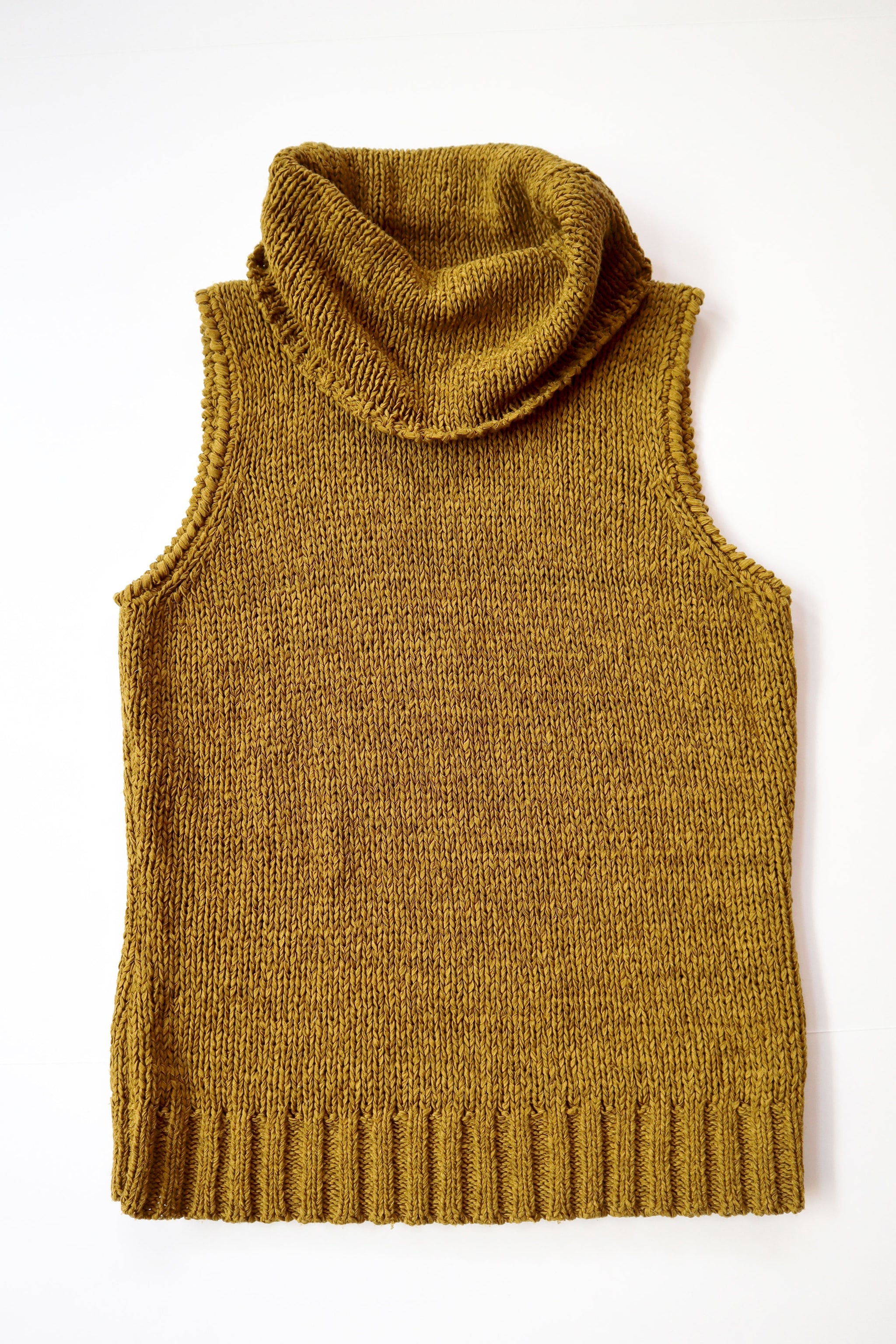 Jones NY Pea Green Woven Knit Sleeveless Turtleneck Sweater