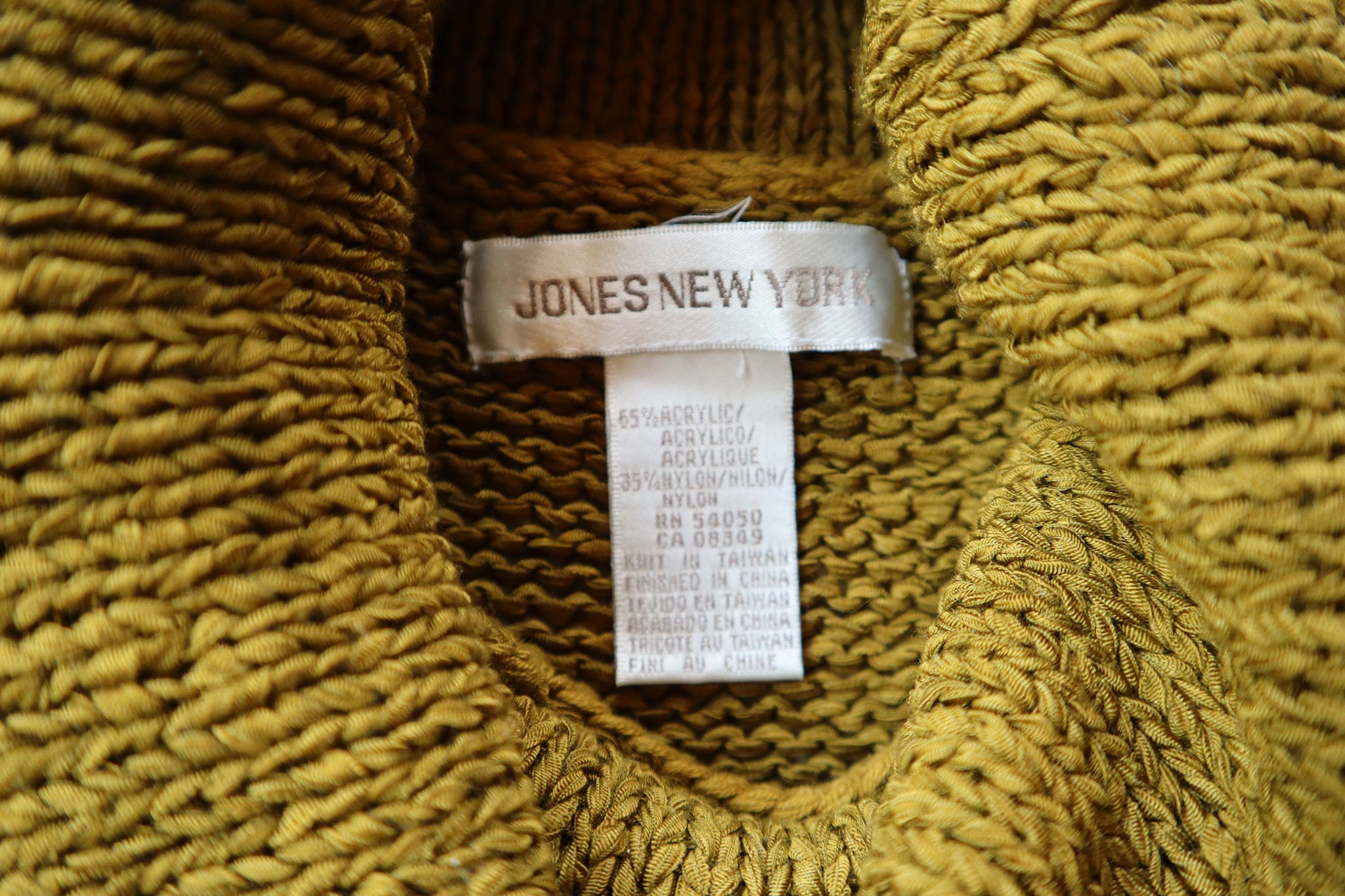 Jones NY Pea Green Woven Knit Sleeveless Turtleneck Sweater