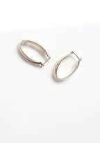 Vintage 80s Silver Oblong Ribbed Hoops