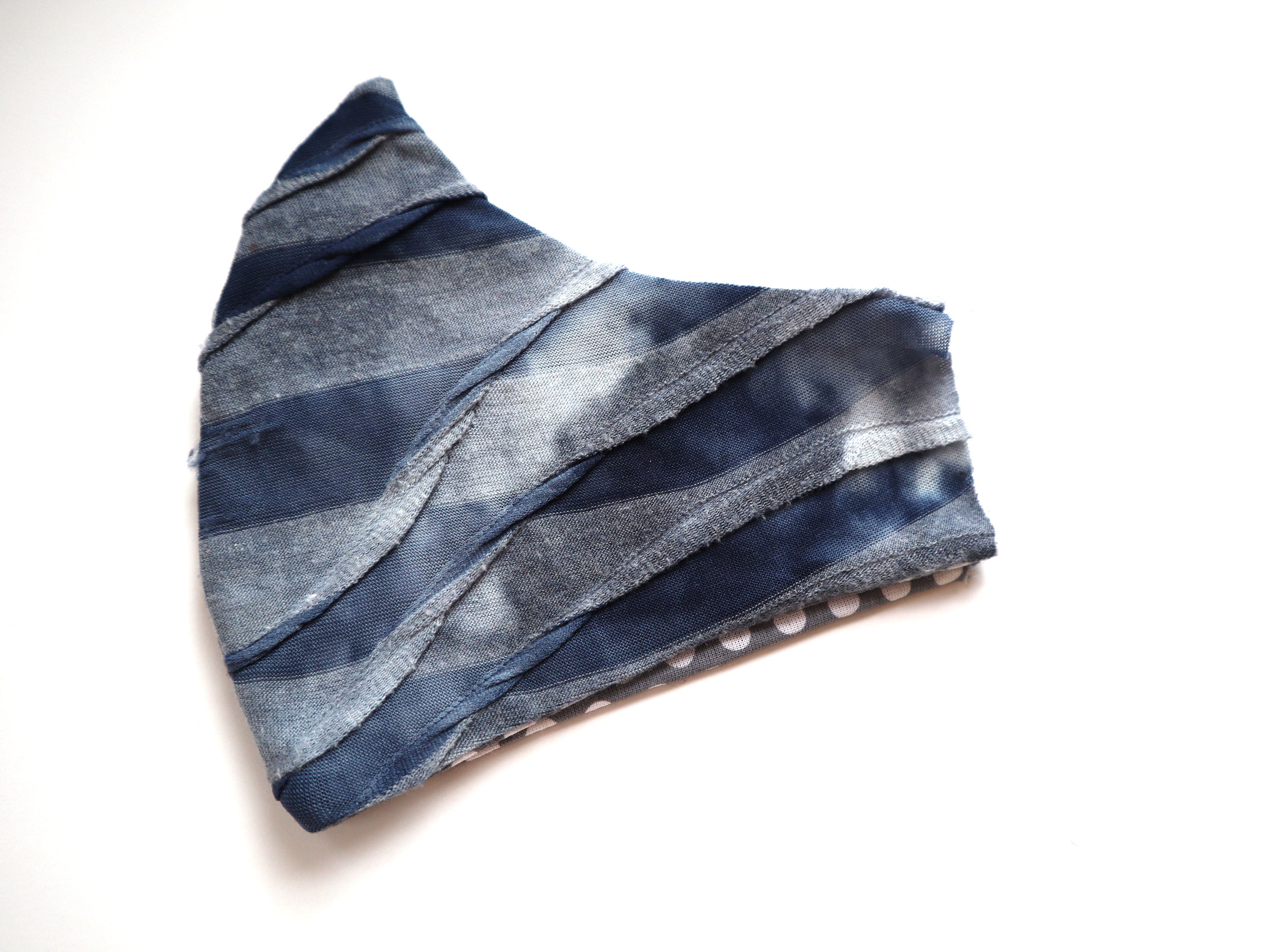 Reversible Blue Ripple Textured Fabric Mask