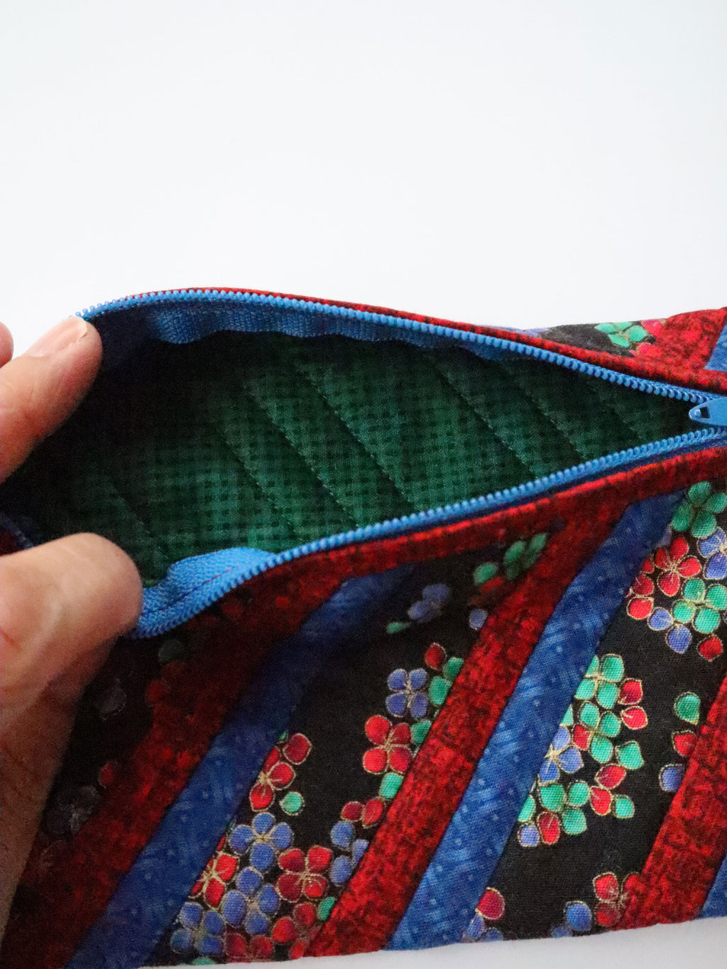 Vintage 80s Handmade Quilted Pouch/Wallet