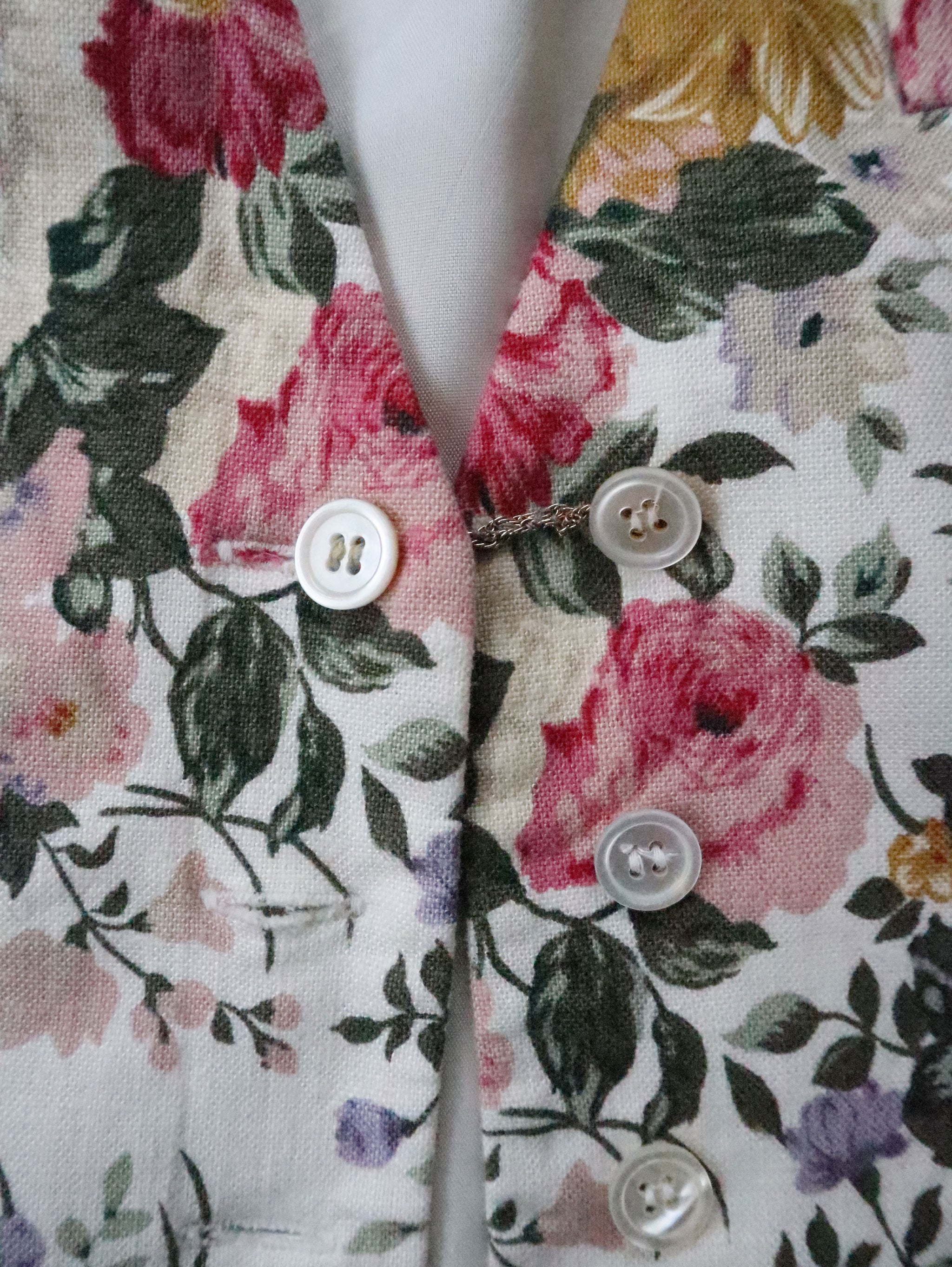 Vintage 90s JH Collectibles Linen Blend Floral Vest