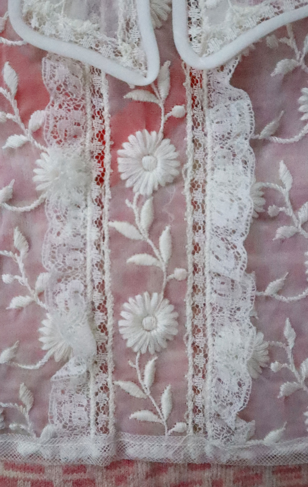 Vintage Ruffle Lace Collar