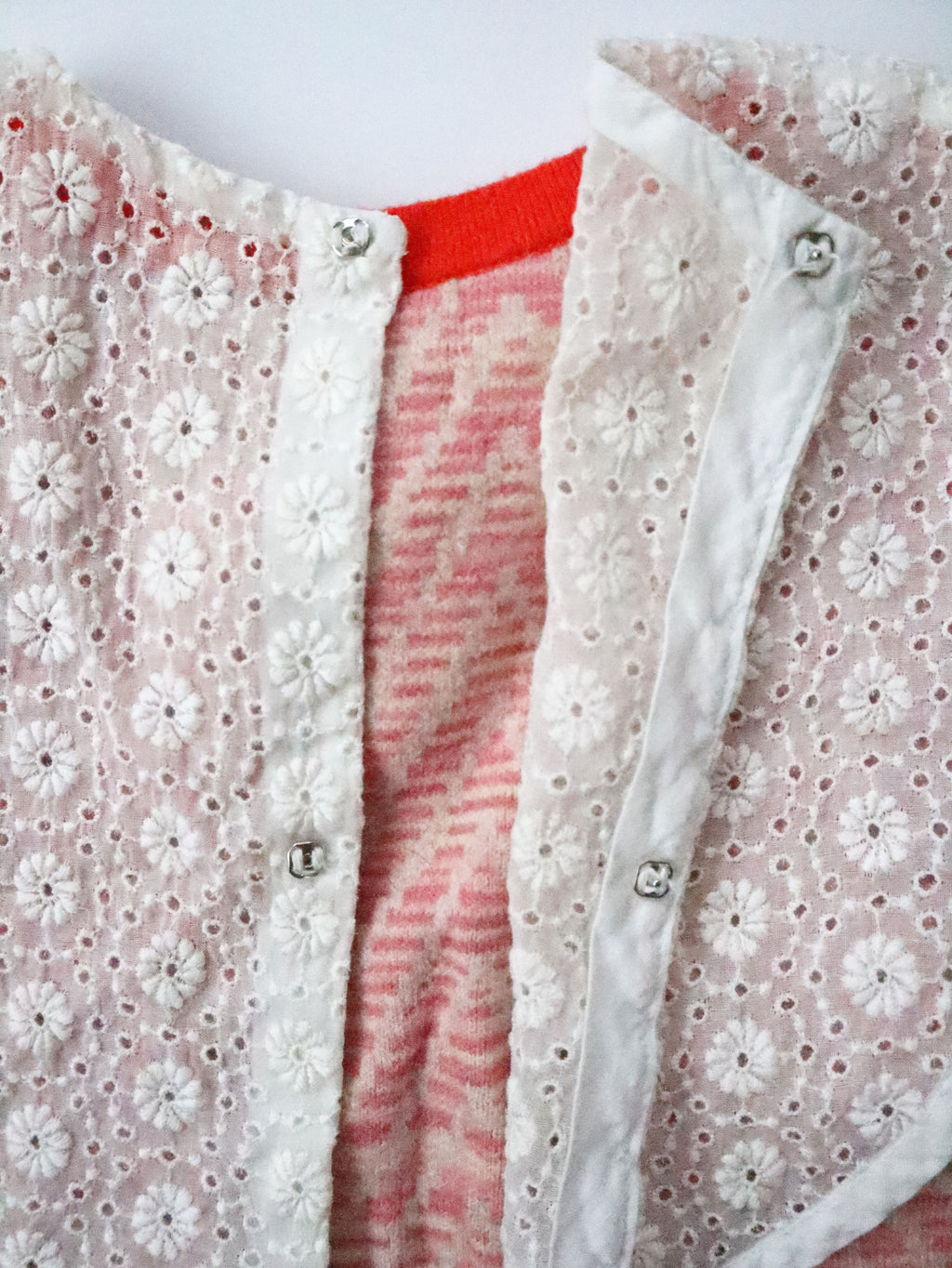 Vintage Curved Peter Pan Collar