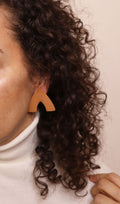 Vintage 80s Mocha V-shaped Enamel Earrings