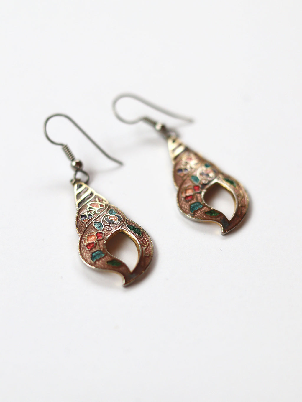 Vintage Cloisonne' Sea Shell Drop Earrings