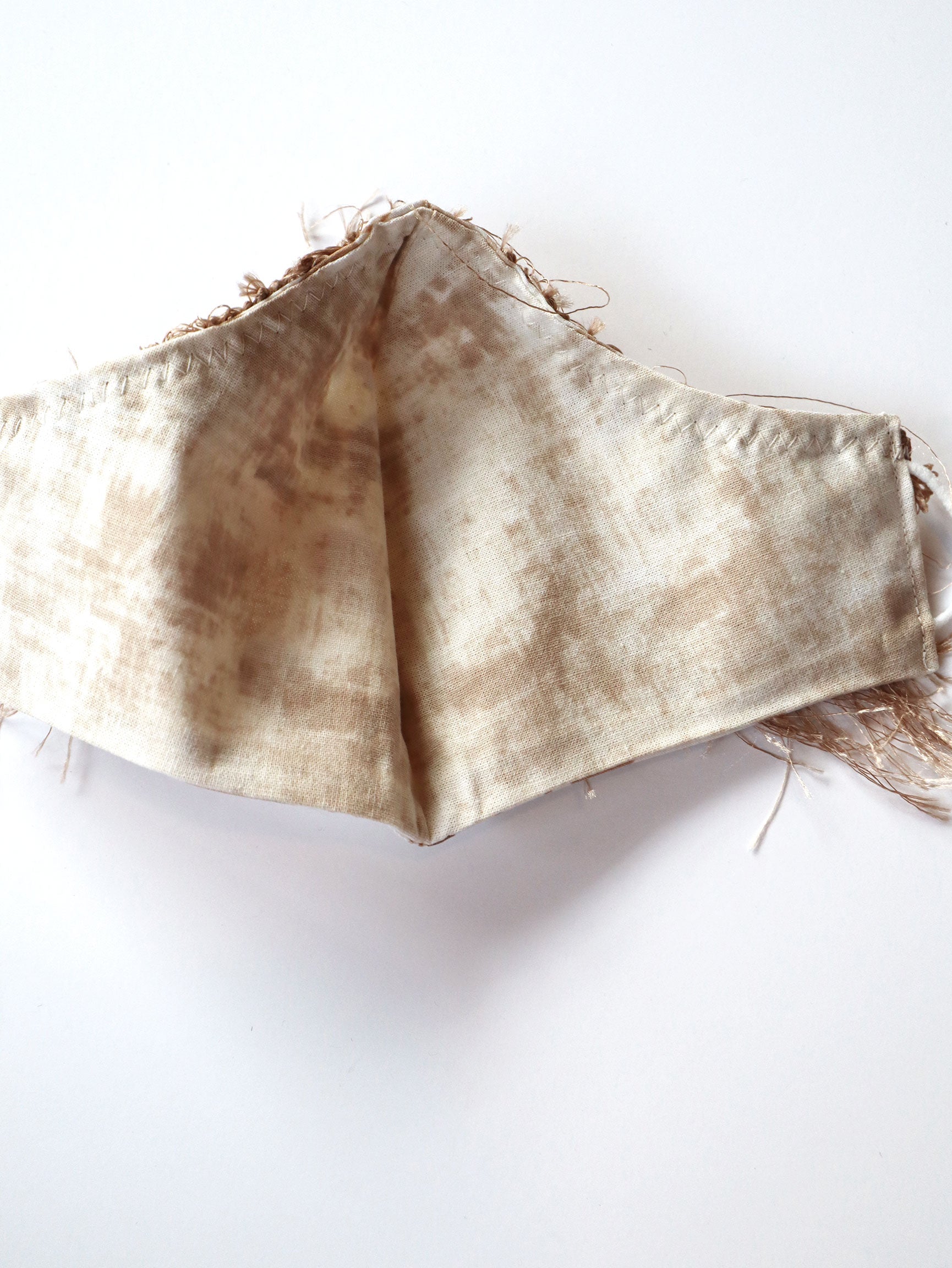 Leaf Print Mask w/Eyelash Trim - Taupe/White