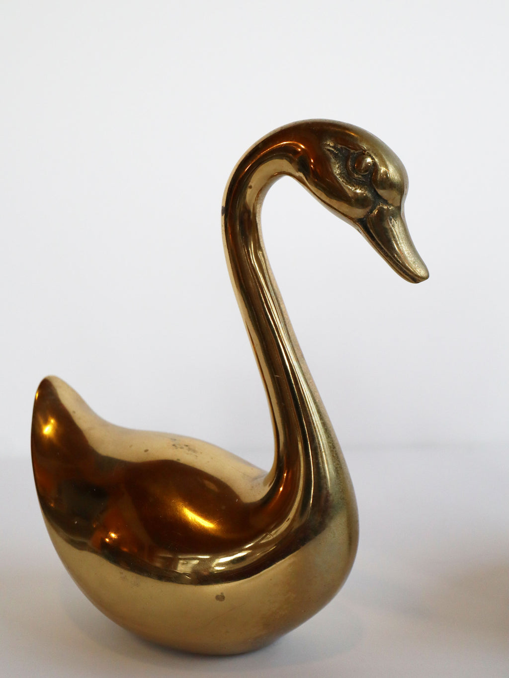 Vintage 60s Mid-century Pair of Brass Swans