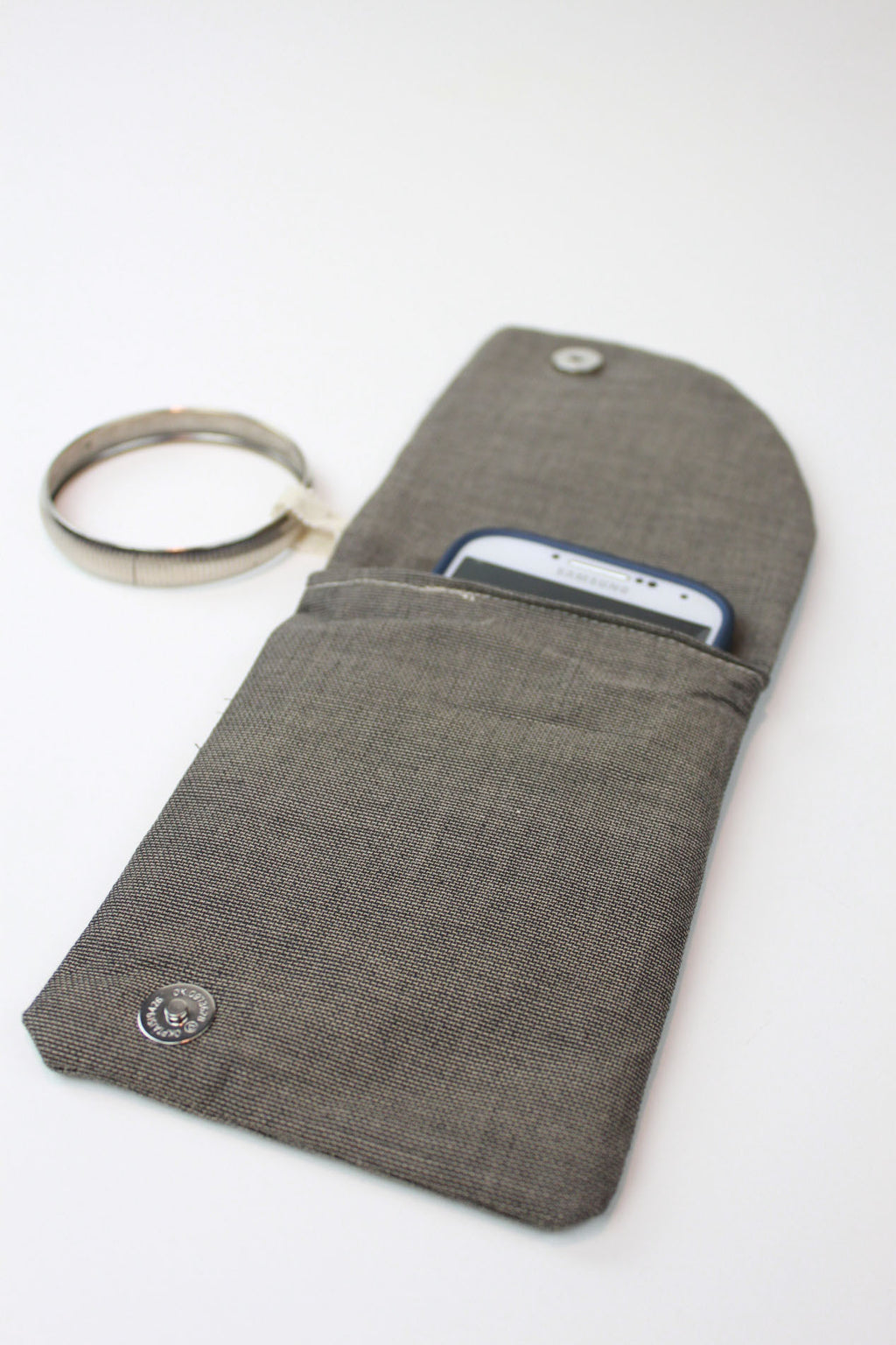 Dream Team Wristlet - antique plaid