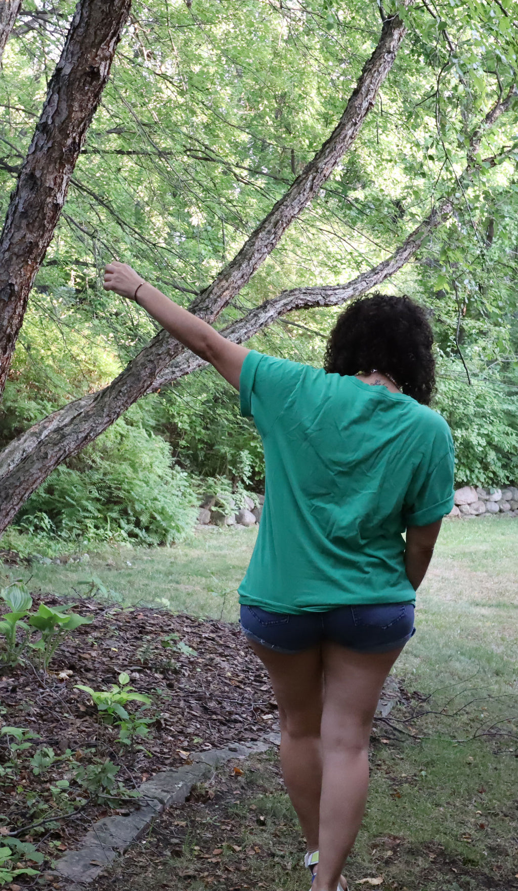 Reef  90s Surfing Graphic Tee