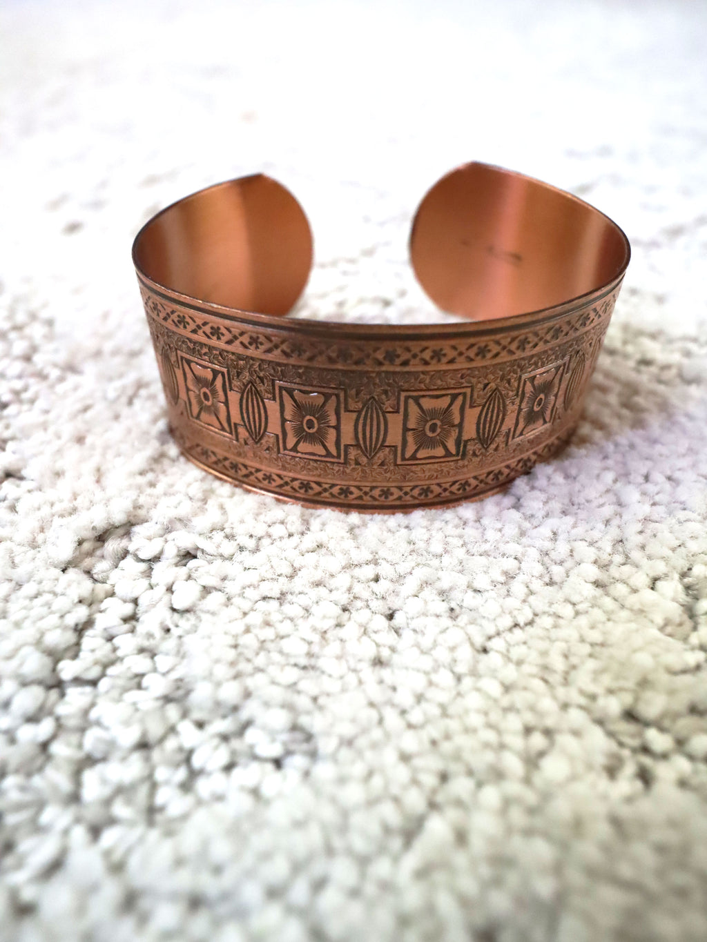 Vintage Native American Wide Etched Navajo Copper Cuff Bracelet
