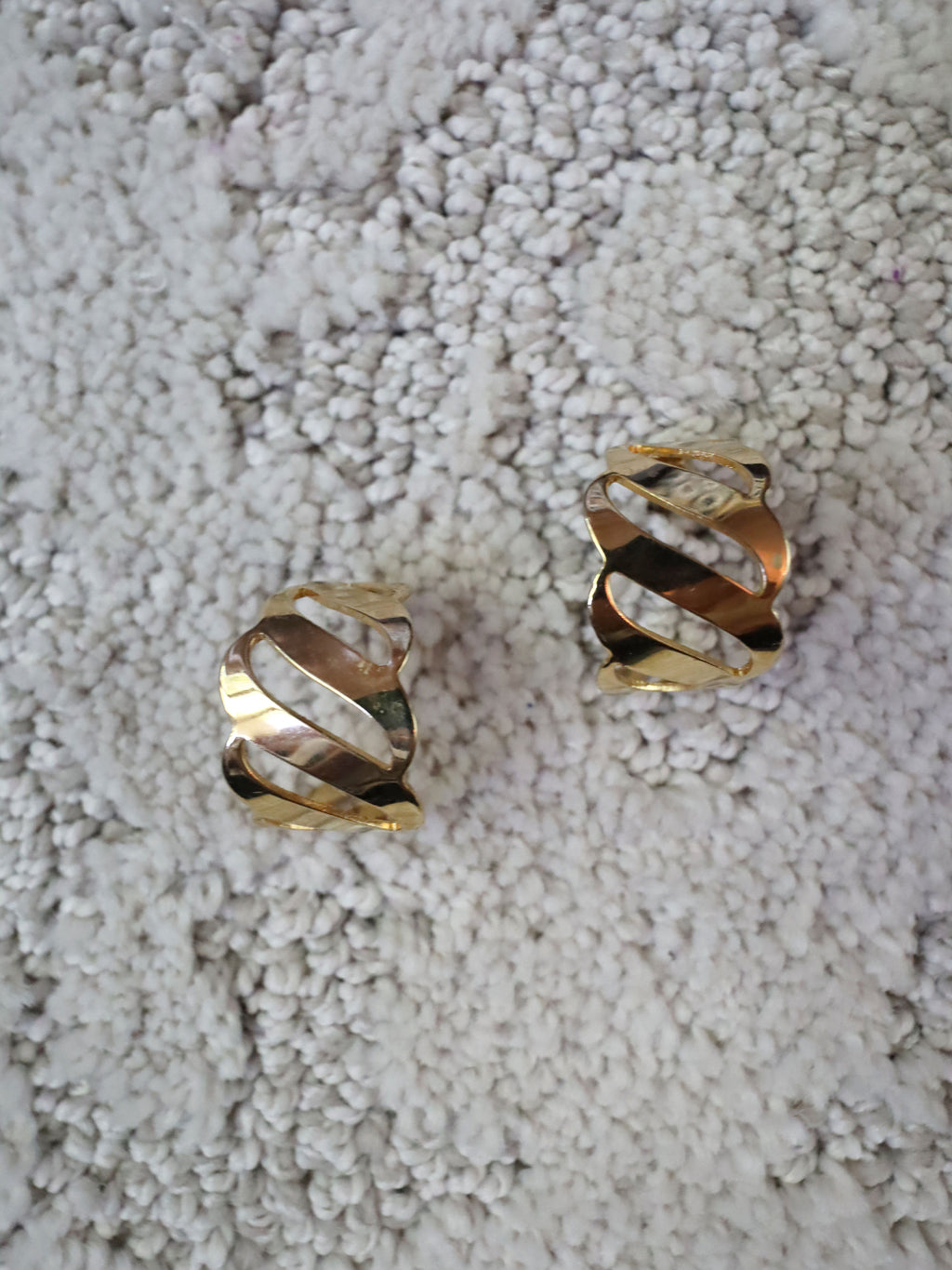 Vintage Gold Open Weave Wide Hoop Earrings