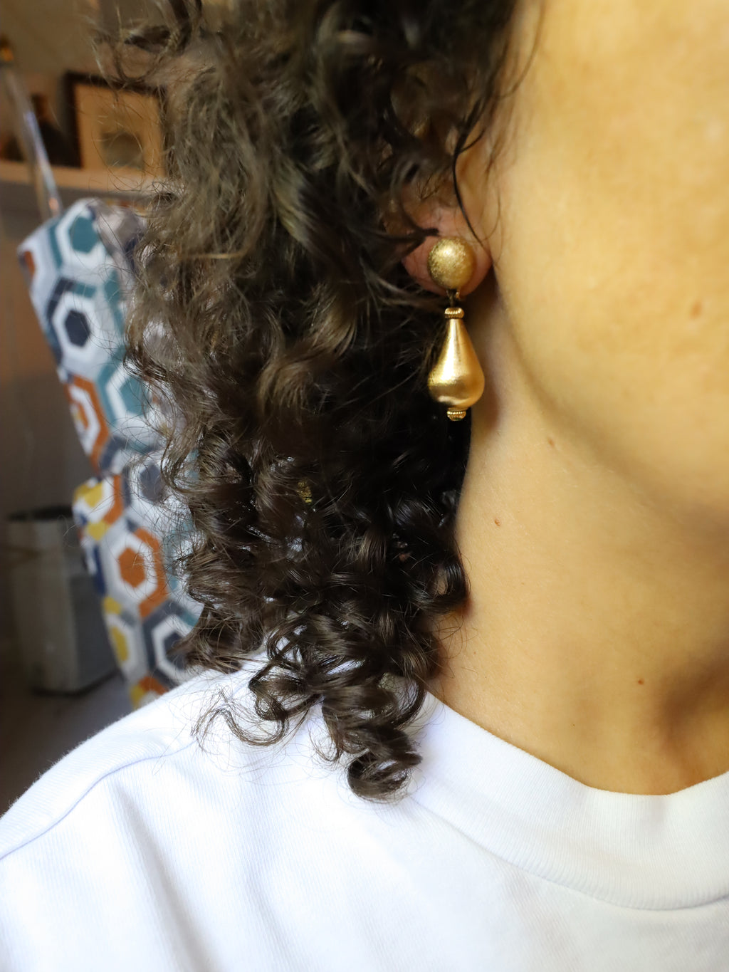 Vintage Gold Tear Drop Dangle Clip-On Earrings