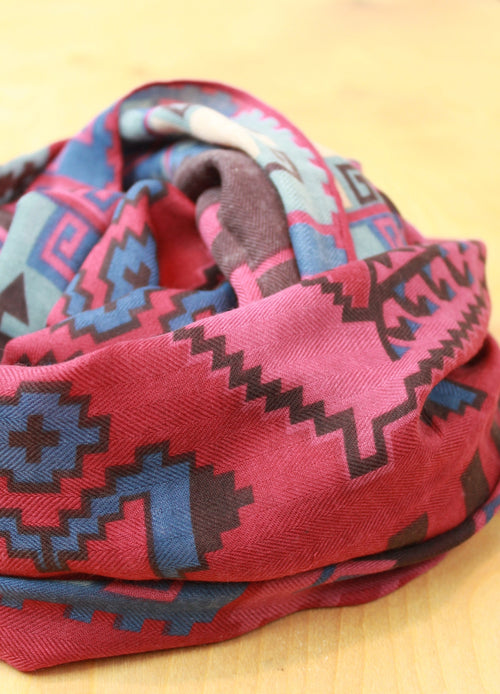 Aztec Desert Scarf - details