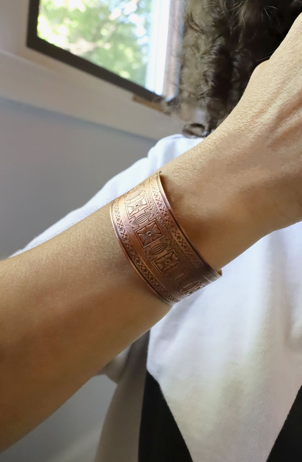 Vintage Native American Wide Etched Navajo Copper Cuff Bracelet