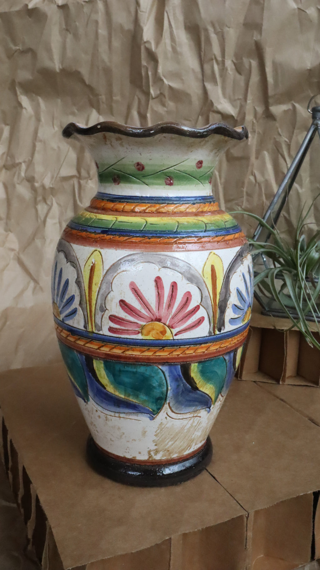 Vintage Itailian Dipinto a Mano (Pianted by Hand) Pottery Vase