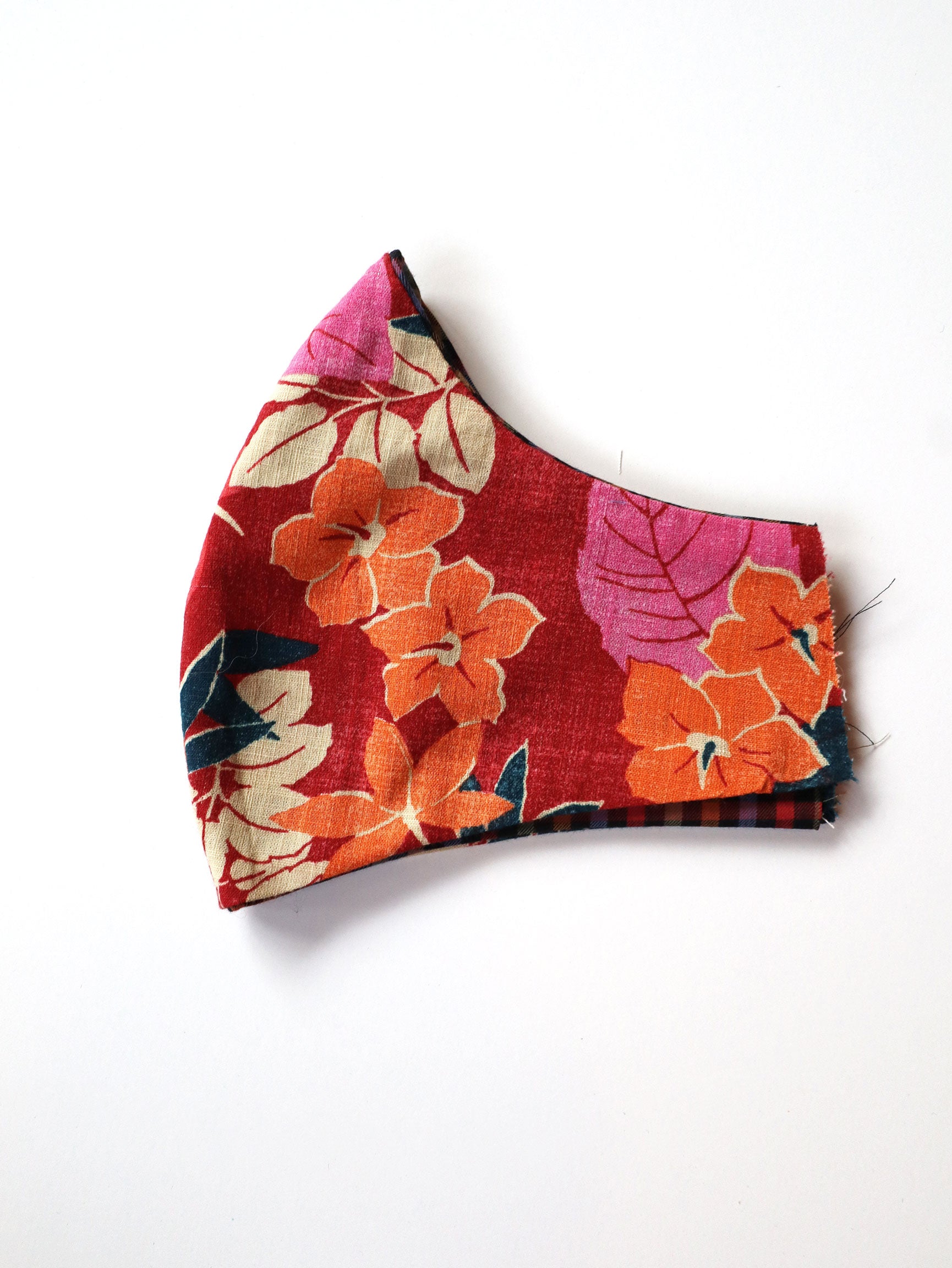 Reversible Red Tropical Print Mask
