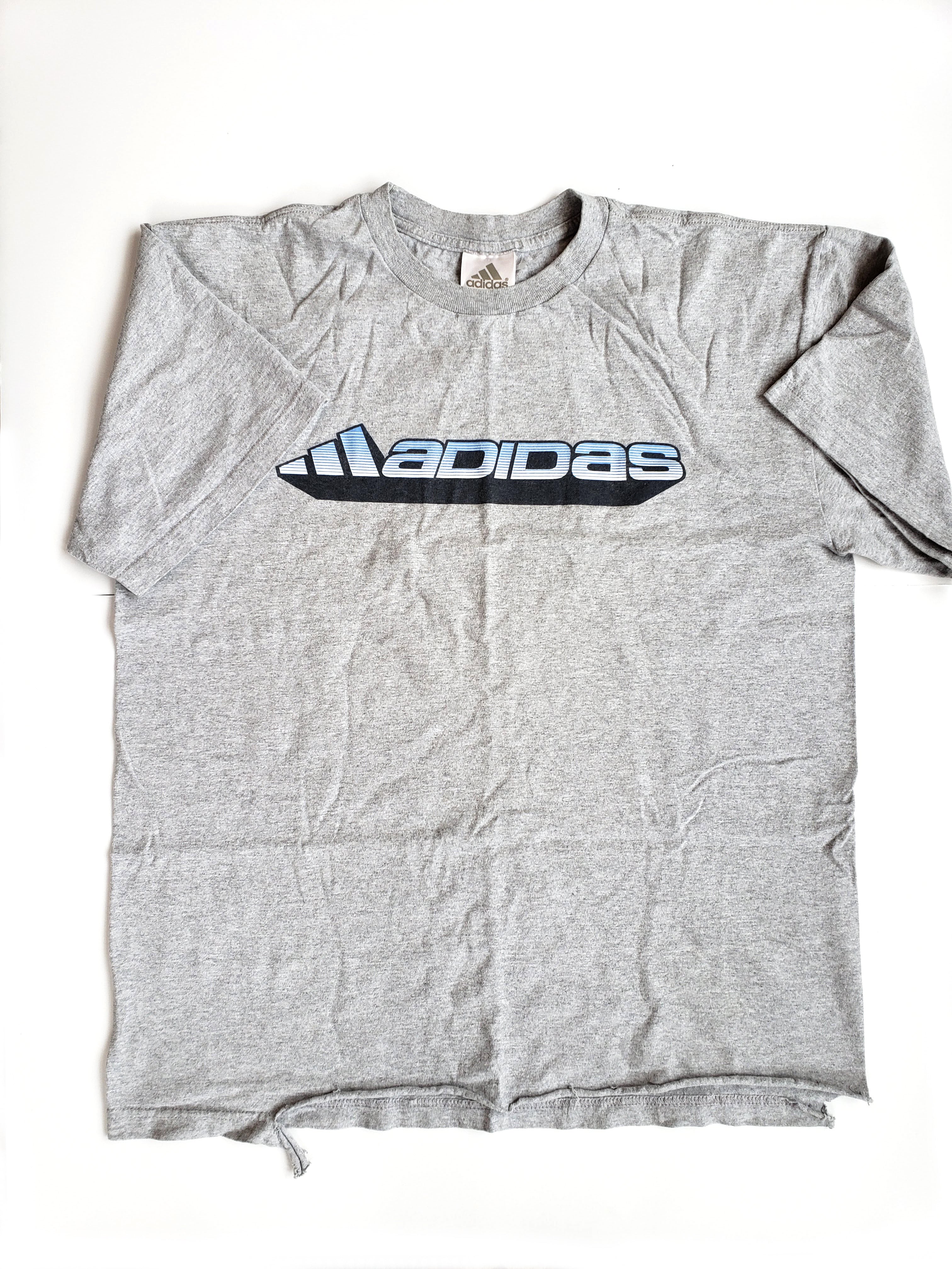 Vintage Men's Adidas Tee